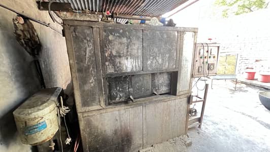 Bakery oven for sale or bakery sanche or 2 counters