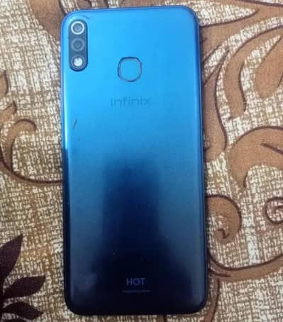 Infinix Hot 8