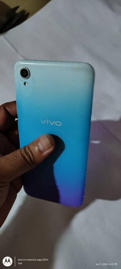Vivo Y1s complete box best for hot spot 2/32gb urgent sale