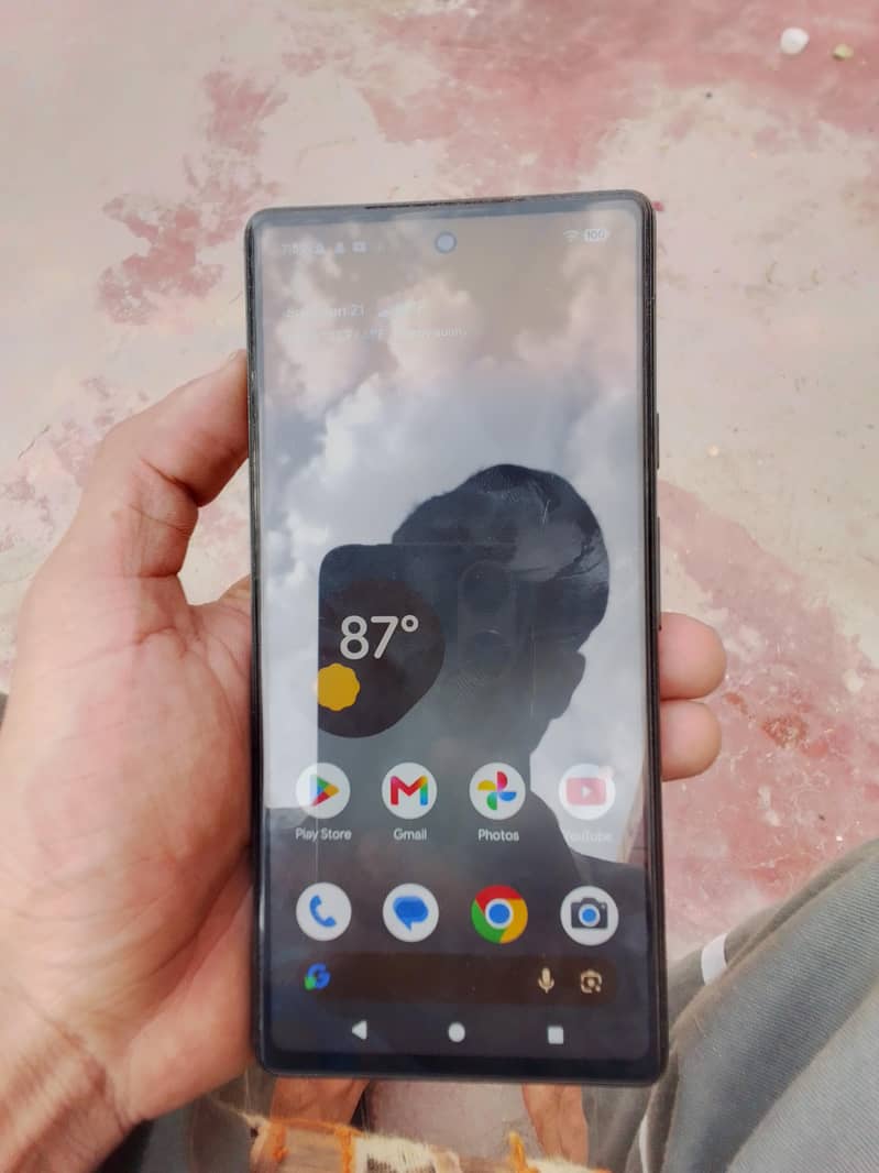 Google Pixel 6a 5