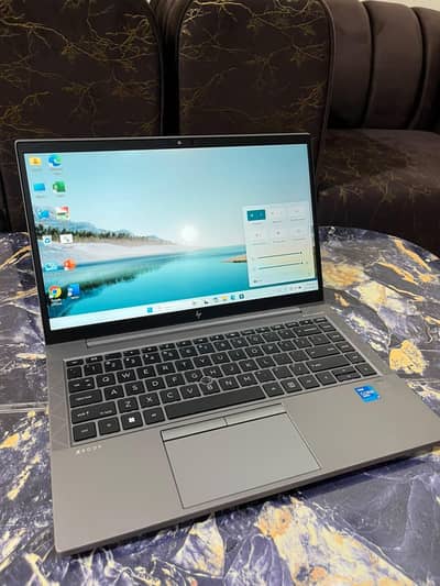HP ZBOOK firefly 14 G8 i5 vpro 11th Gen like New fix price