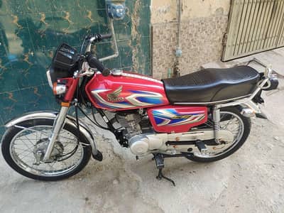 Honda CG125 Urgent Sale serious Buyer Call me