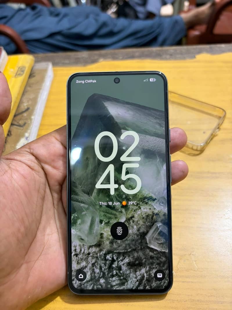 Google Pixel 8 1