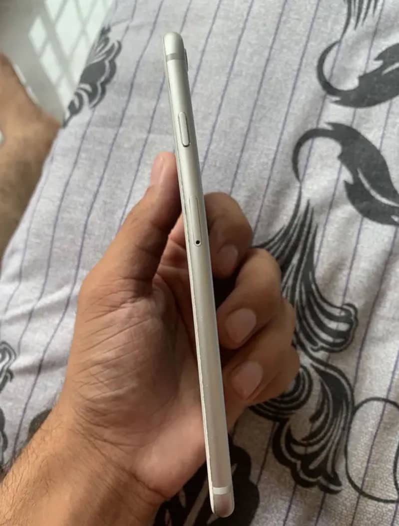 Apple iPhone 6 Plus 2