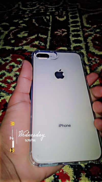 Apple iPhone 8 Plus
