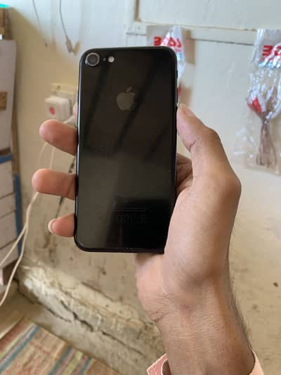 Apple iPhone 7 Whtsap 03022866453