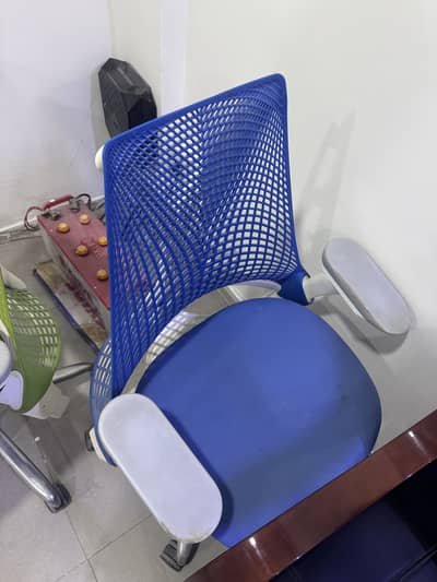 HermanMiller Sayl Chairs In very affordable price