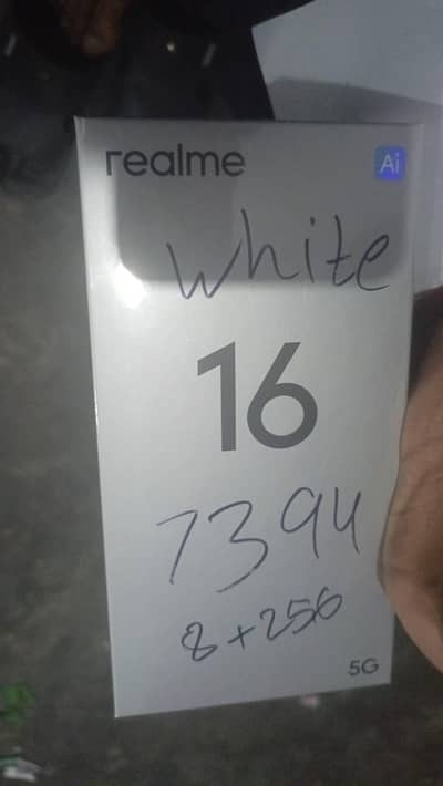 Realme 16  8/256