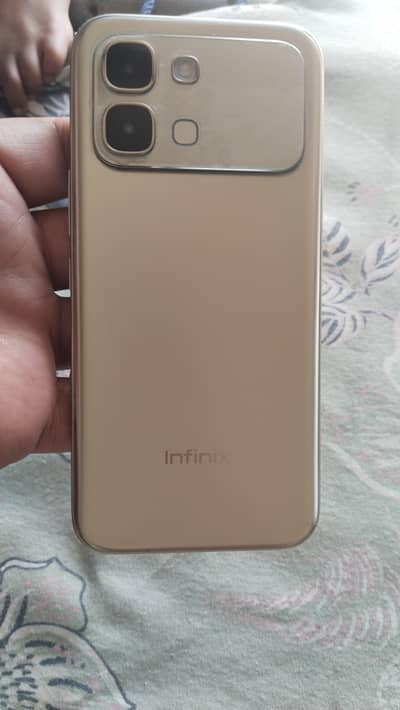 infinx note edge 5G 8/256 full box 10by 10 only box open 03059393289