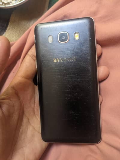 Samsung Mobile J5
