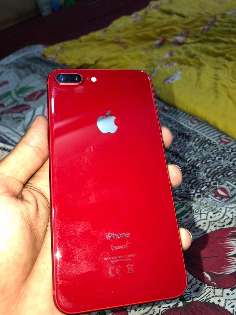 Apple iPhone 8 Plus 4