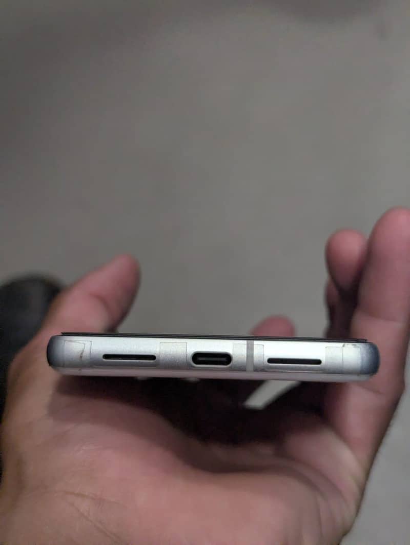 Google Pixel 7 2