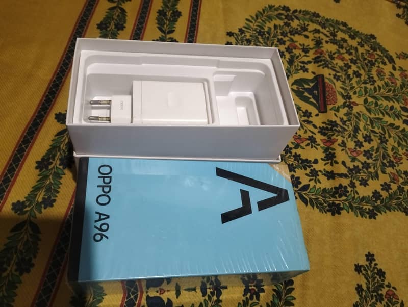 Oppo A96 4
