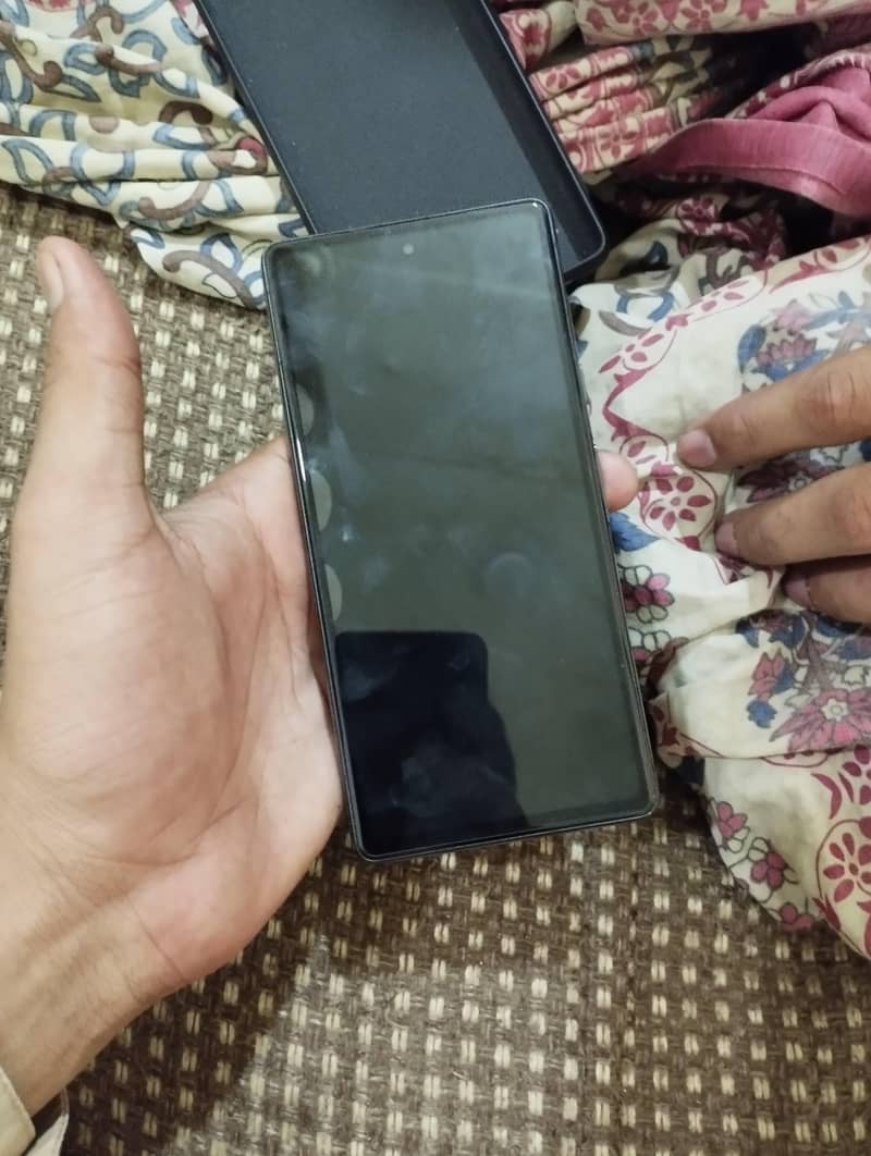 Google Pixel 7a 1