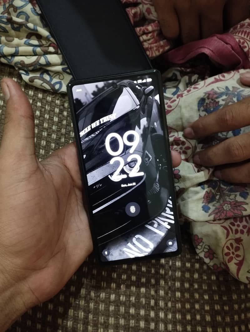 Google Pixel 7a 2