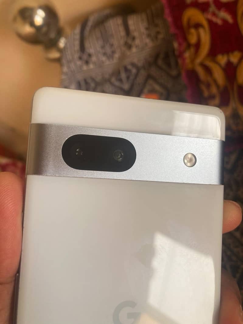 Google Pixel 7a 4