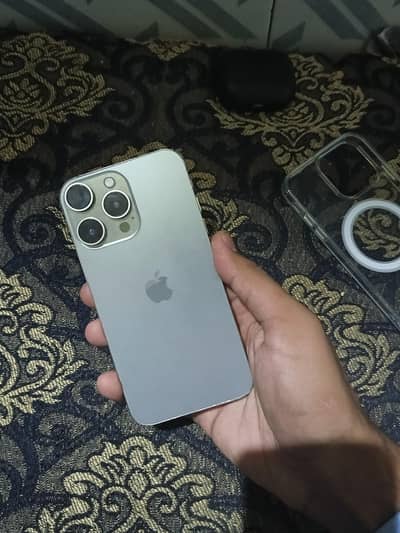 Apple iPhone XR