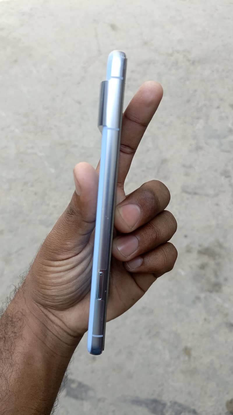 Google Pixel 8 Pro 3