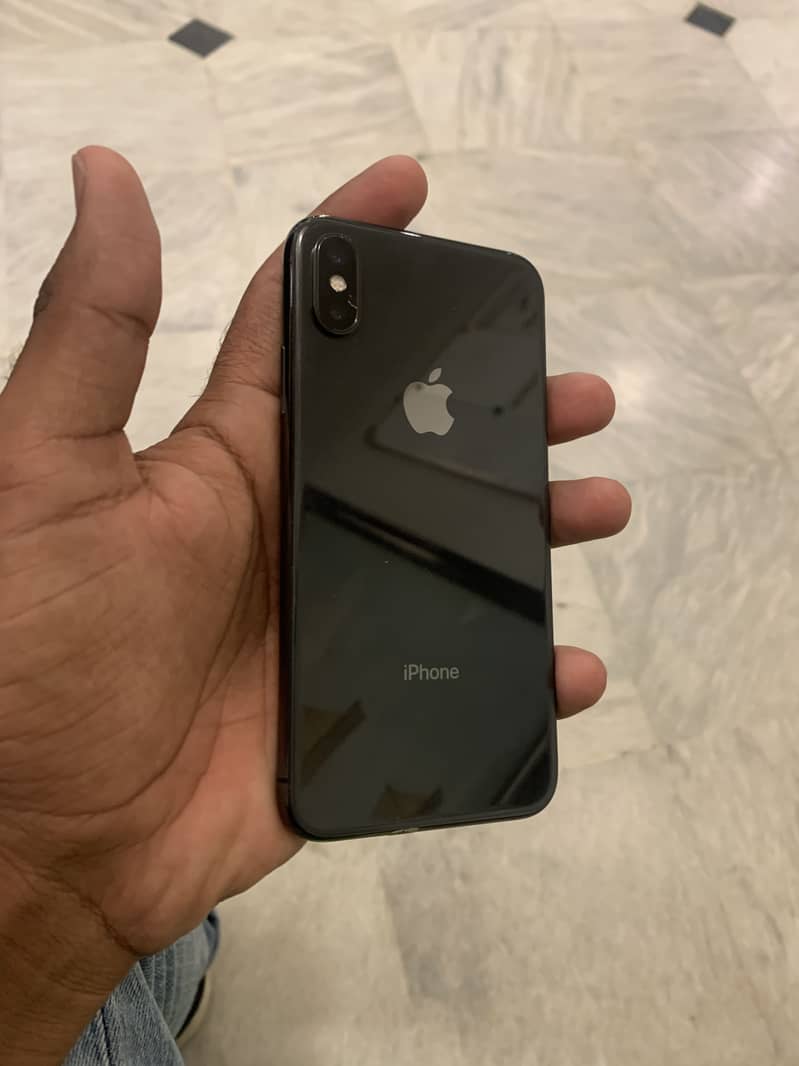 Apple iPhone X 1
