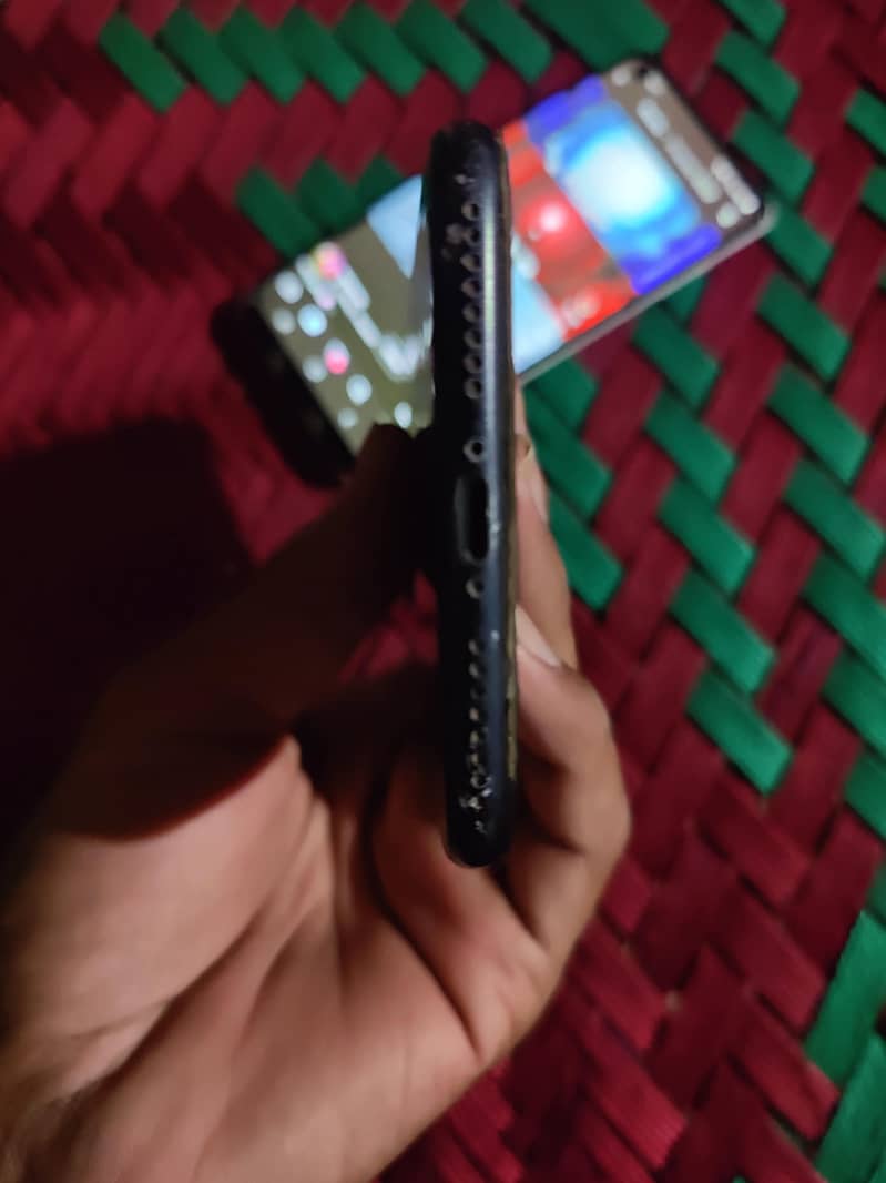Apple iPhone 7 Plus 4