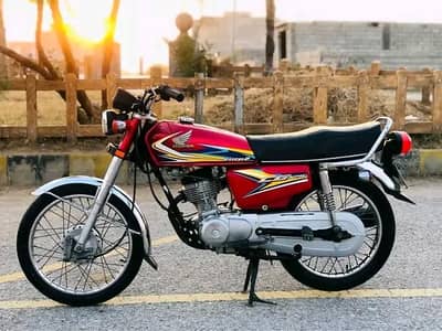 Honda CG 125 model 2019 for urgent sale condition 10 by 10