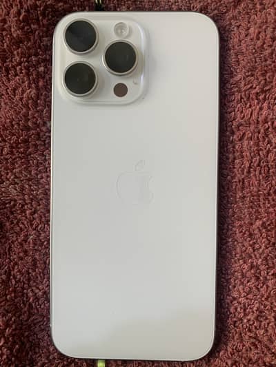 Apple iPhone 16 Pro Max