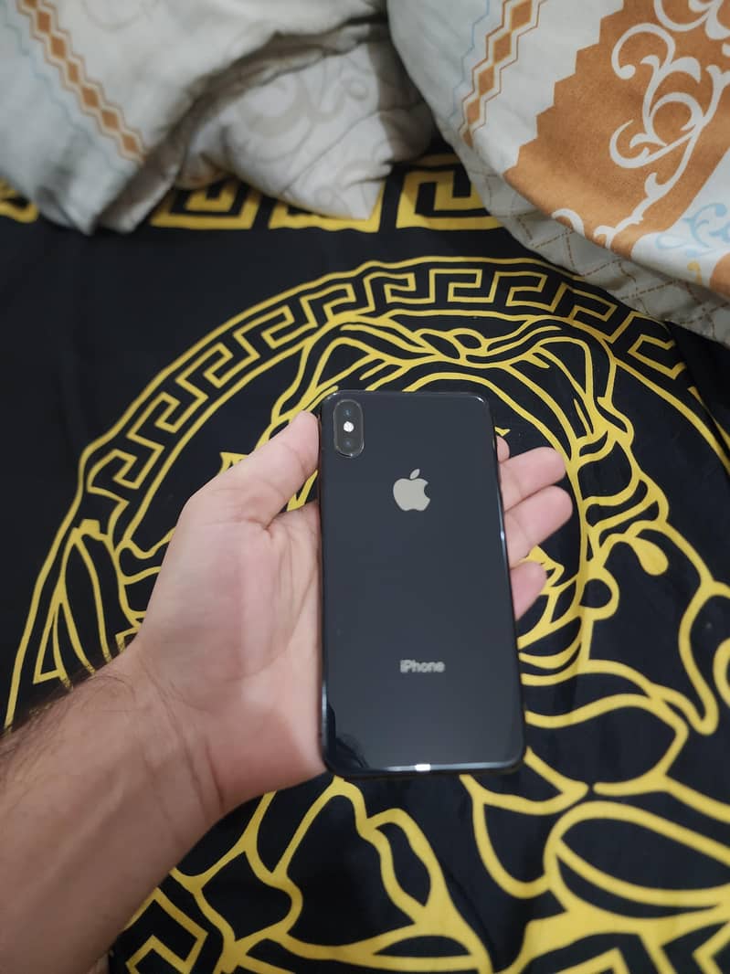 Apple iPhone X 0