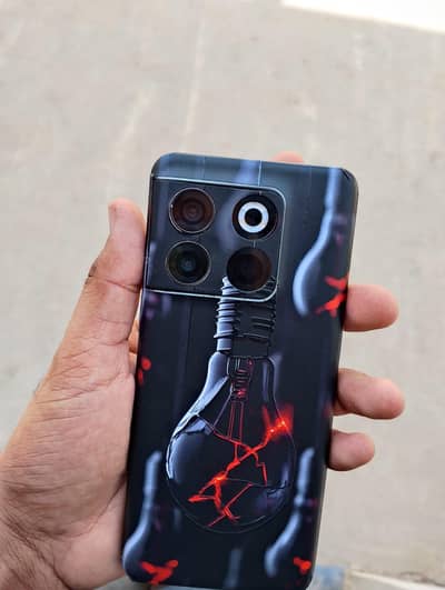 One Plus 10T 5G   16GB 256GB