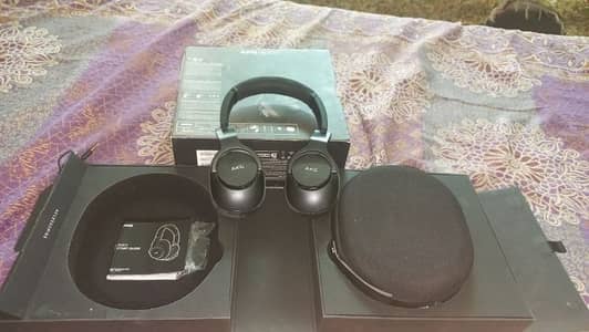 samsung original headphones (AKG N700 NC M2] USED