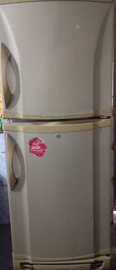Pel refrigerator in good working