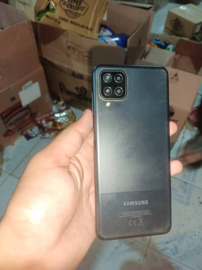 Samsung A12