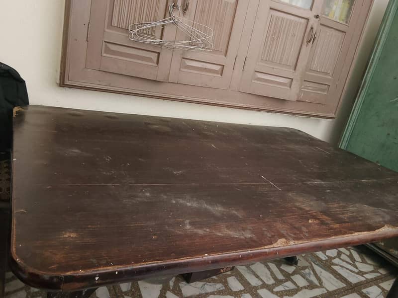 a dinning table 1