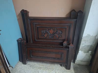 Single bed pair