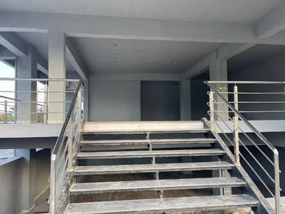 3200 Square Feet Building For sale In Rs. 650000000 Only