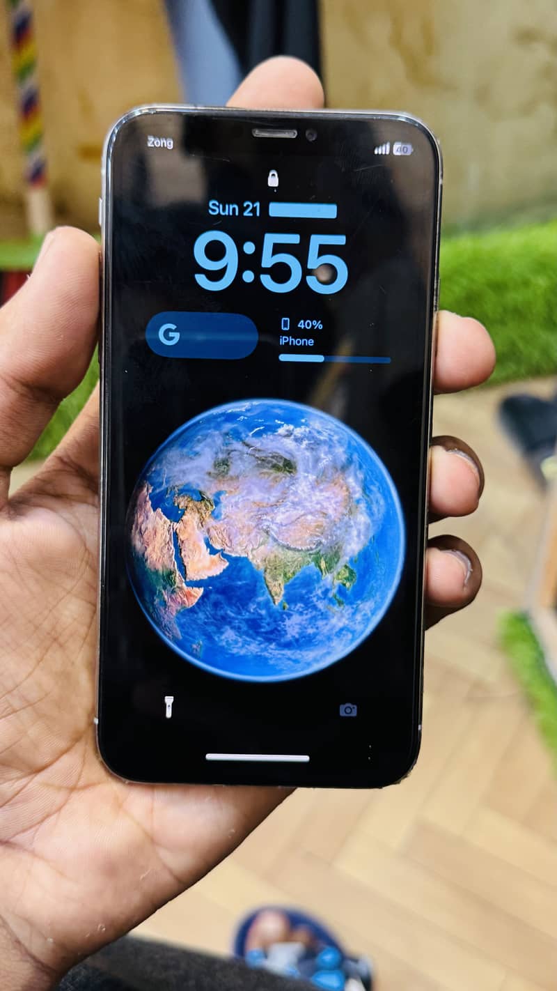 Apple iPhone X 2
