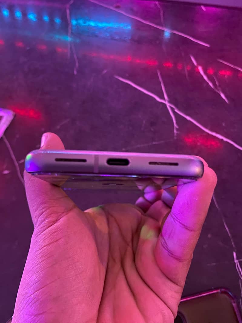 Google Pixel 8 0