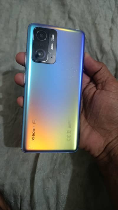 I'm selling my  Xiaomi mi 11t 5g 8+8 256gb pubg 90fps argent sale