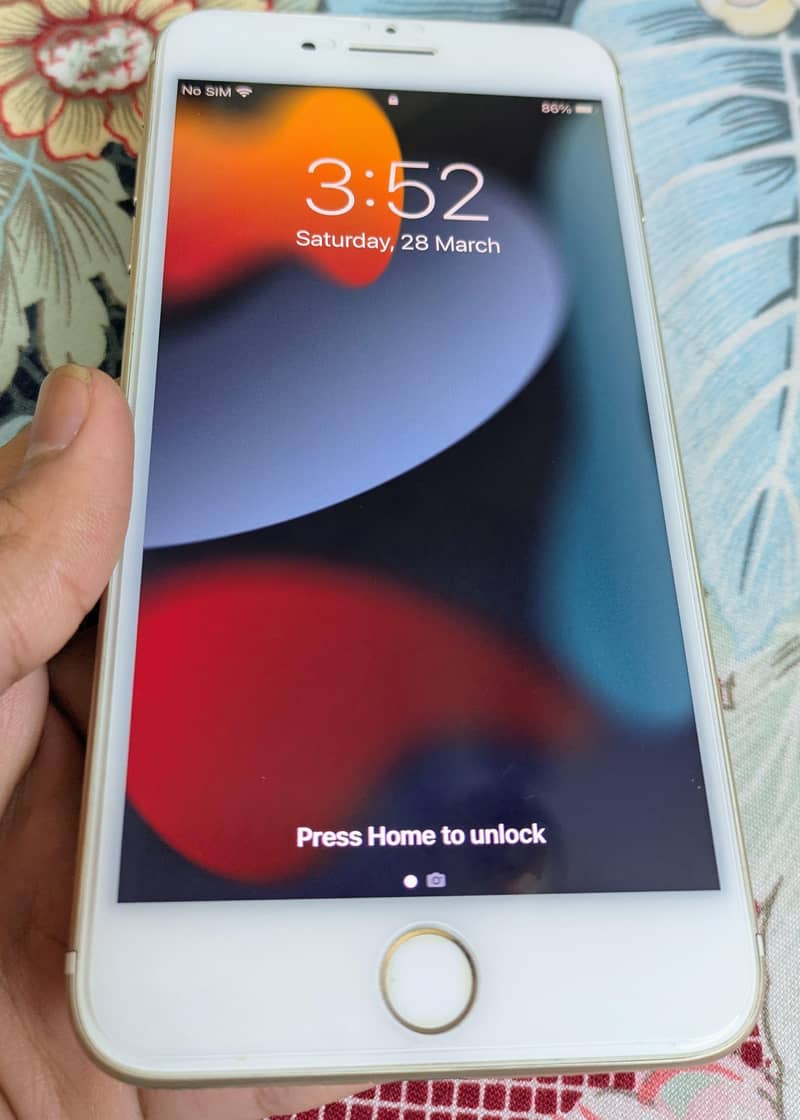 Apple iPhone 7 Plus 2