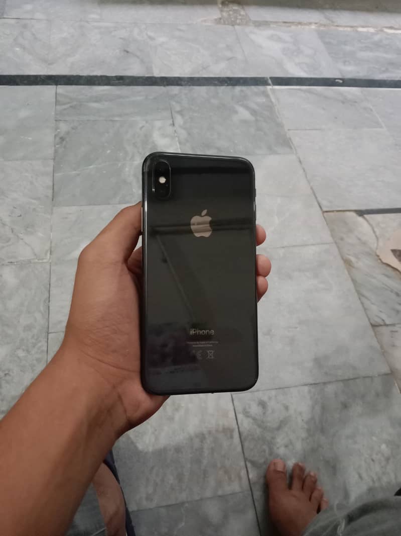 Apple iPhone X 15