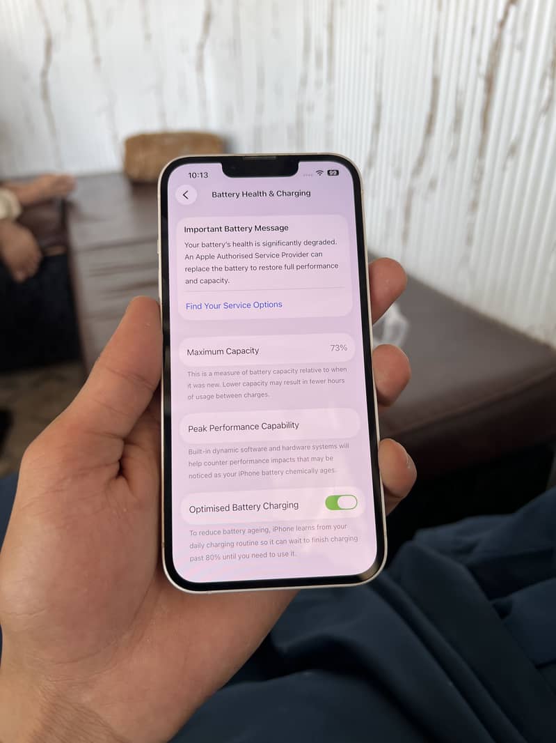 Apple iPhone 13 6