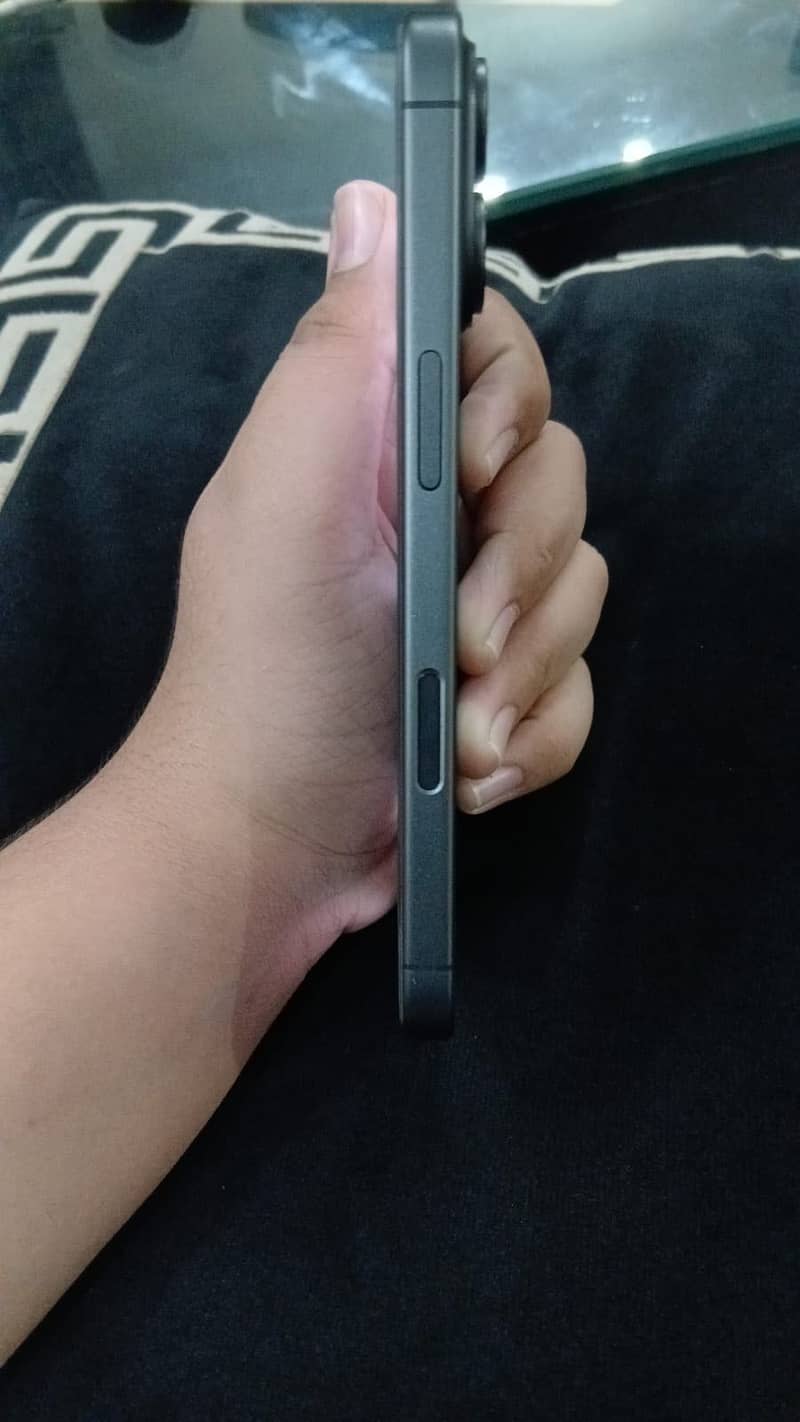 Apple iPhone 17 3