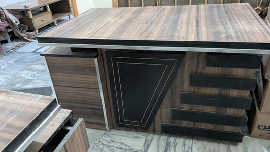 office tables