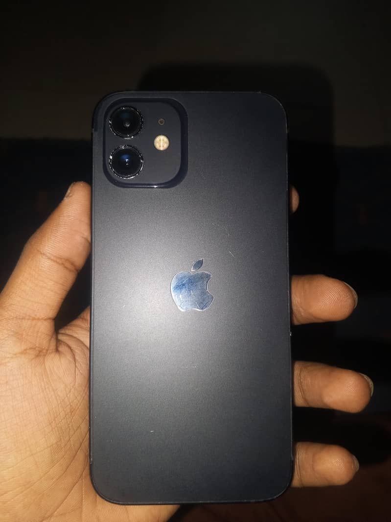 Apple iPhone 12 0
