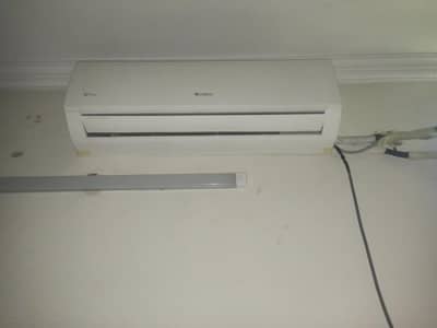 GREE  Air  Conditioner  For  Sale