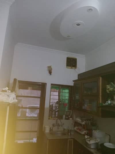 10 MARLA 7 BED HOUSE FOR RENT IN WAPDA TOWN