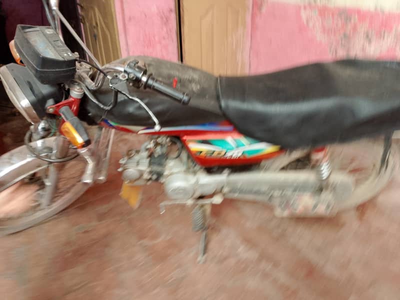 motorcycle 0