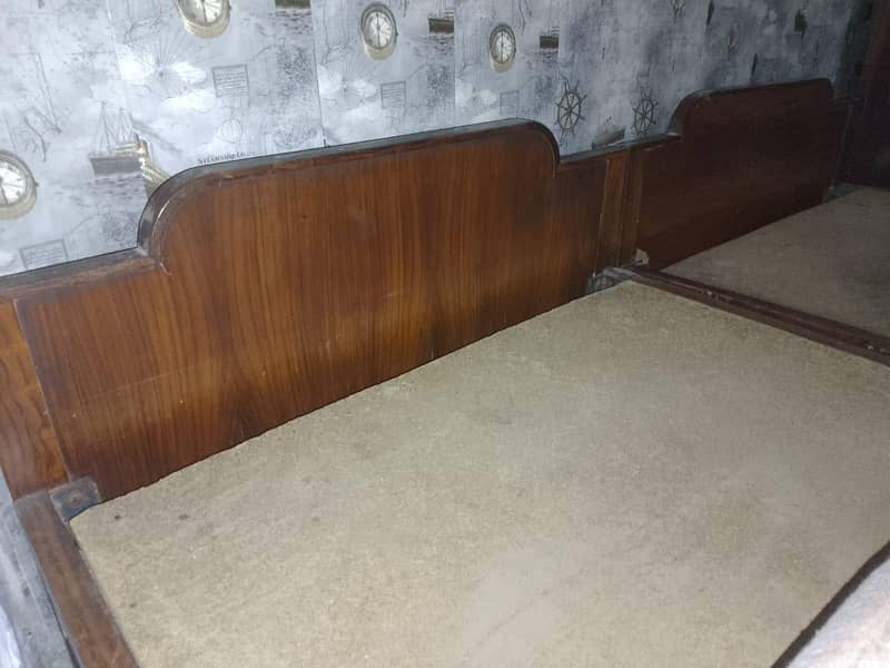 2 single bed 1