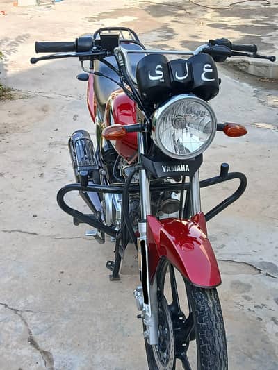 Yammah Ybr 125 Dx Brand New Condition. Brand new Engine And All things