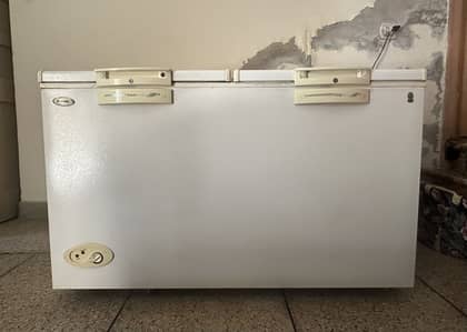 Waves Deep Freezer (Refrigerator)
