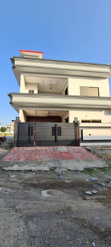 8 Marla Brand New Double Storey Corner House Available For Sale